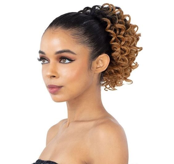 Freetress drawstring ponytail offering a range of styles and a natural blend with hair