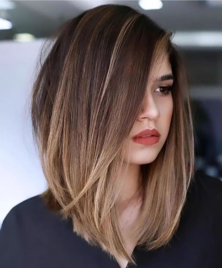 Layered Lob (Long Bob) Haircuts