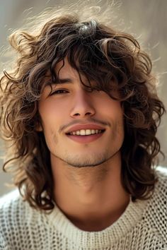 Man with a shaggy haircut, offering a relaxed summer style.